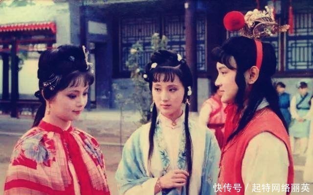 宝玉|红楼梦:王熙凤拿林黛玉开玩笑,其中暗含的信息不简单