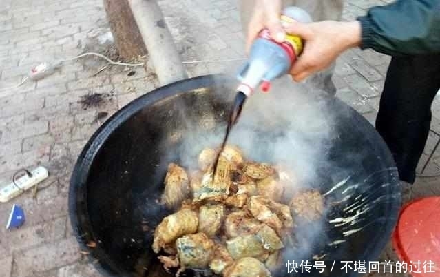 味道|这样炖鱼才是人间极品,鲜嫩可口,味道十足的正,大伙抢着吃
