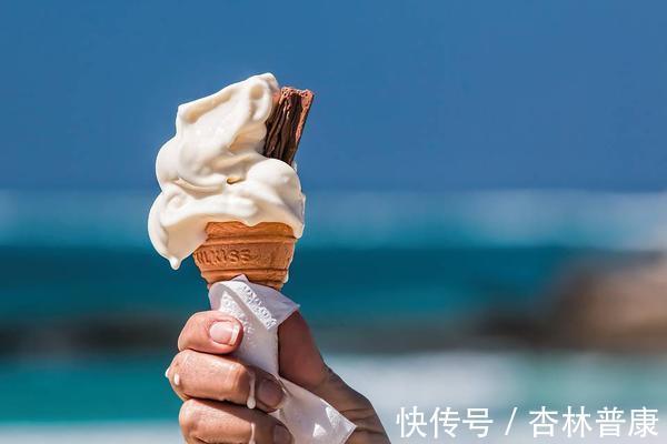 生活习惯|总是说湿气重,湿气到底都是从哪来的?看完,你就懂了