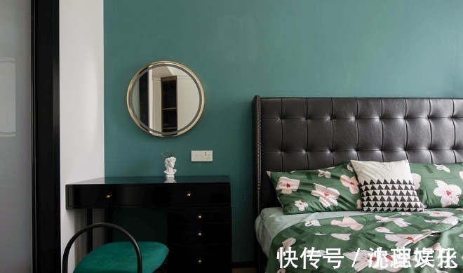 背景墙|看她家的配色,像吃了一口甜而不腻的糕点~