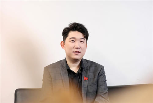 一诺盛赞新教练Awoke