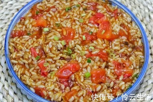 剩米饭|剩米饭不要再做炒饭了,教你做更好吃的烩饭,好吃到舔盘