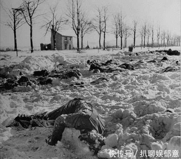 伤亡|美军史上最惨烈一役,希特勒最后一击让美国人伤亡近8万