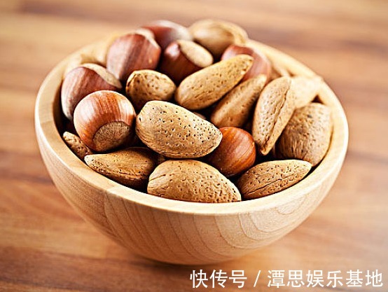 营养物质|女性怀孕后,手头再紧也要舍得吃4物,促进胎儿大脑发育,很重要