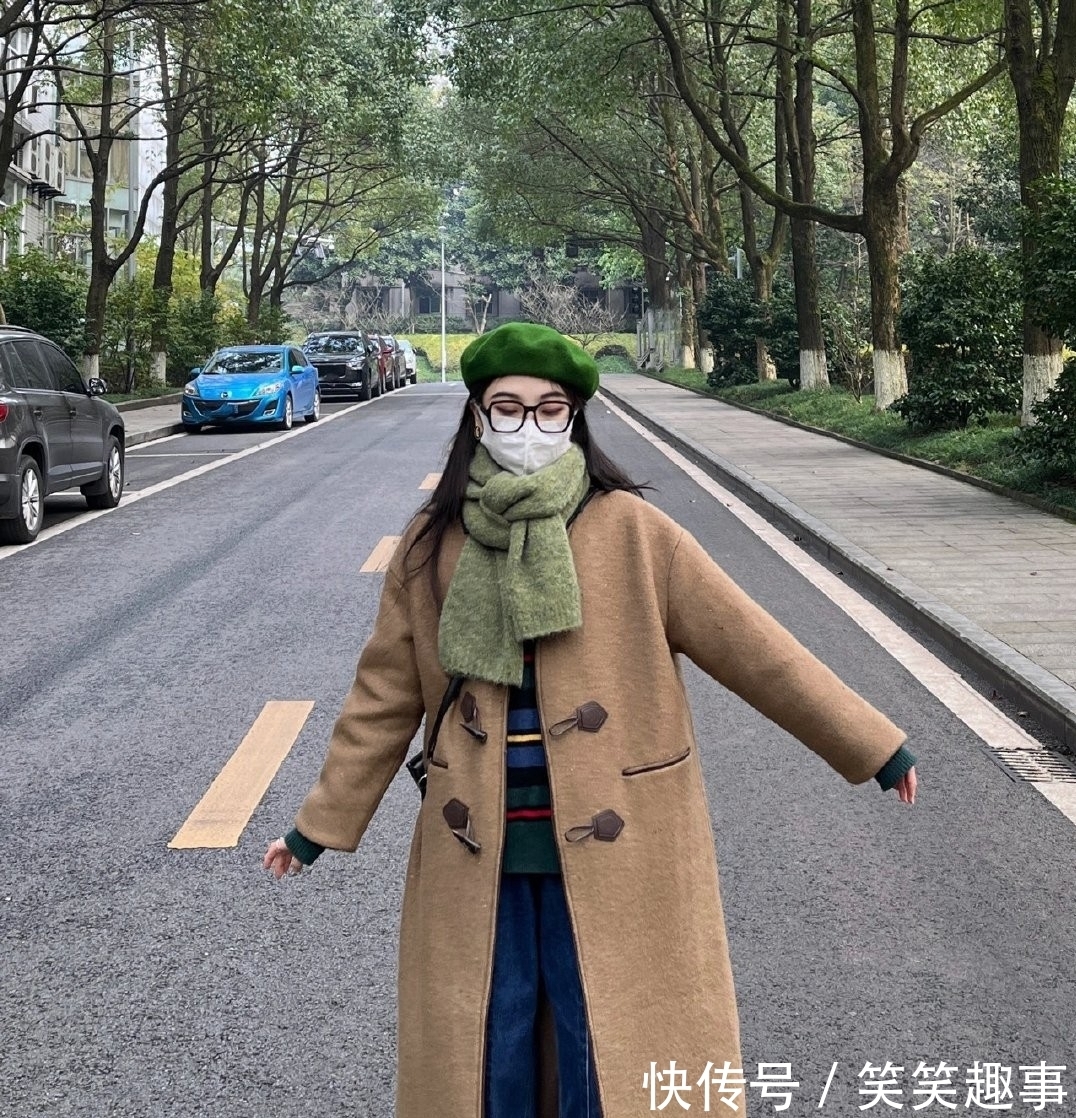 小个 小个子女生穿衣思路要清晰，结合9种叠穿搭配，个性新潮还不臃肿