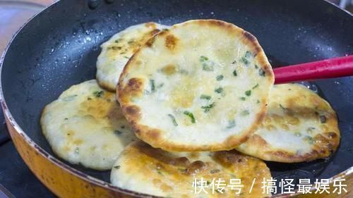 冬天我家面粉这样做,秘制一次半月不早起,5分钟出锅,凉了不硬