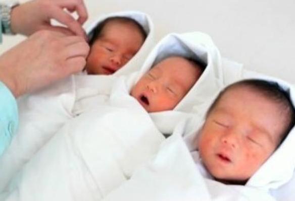 父母|爸爸姓“吃”,给孩子起名费尽心思,上户口时工作人员忍不住笑了