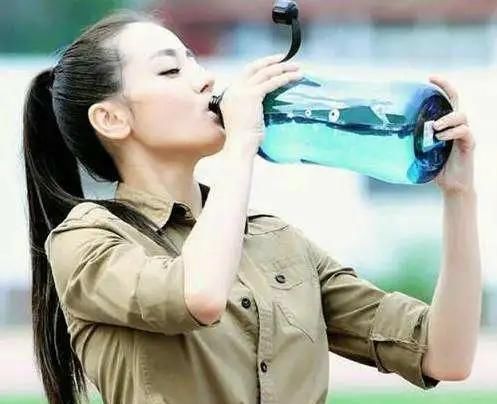 专家|常喝矿泉水、纯净水的人,比只喝白开水的人更健康专家为你解答