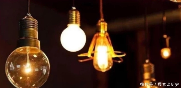 脱口而出|慈禧第一次看到电灯泡,脱口而出一句话,至今让人啼笑皆非!