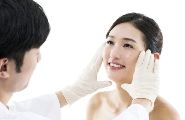 农村俗语“男怕耳扇风,女怕鼻露空”啥意思听听老人怎么说··