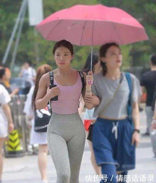 减龄 华丽优雅的瑜伽裤减龄时髦有气质,气质唯美清新,简约好看!