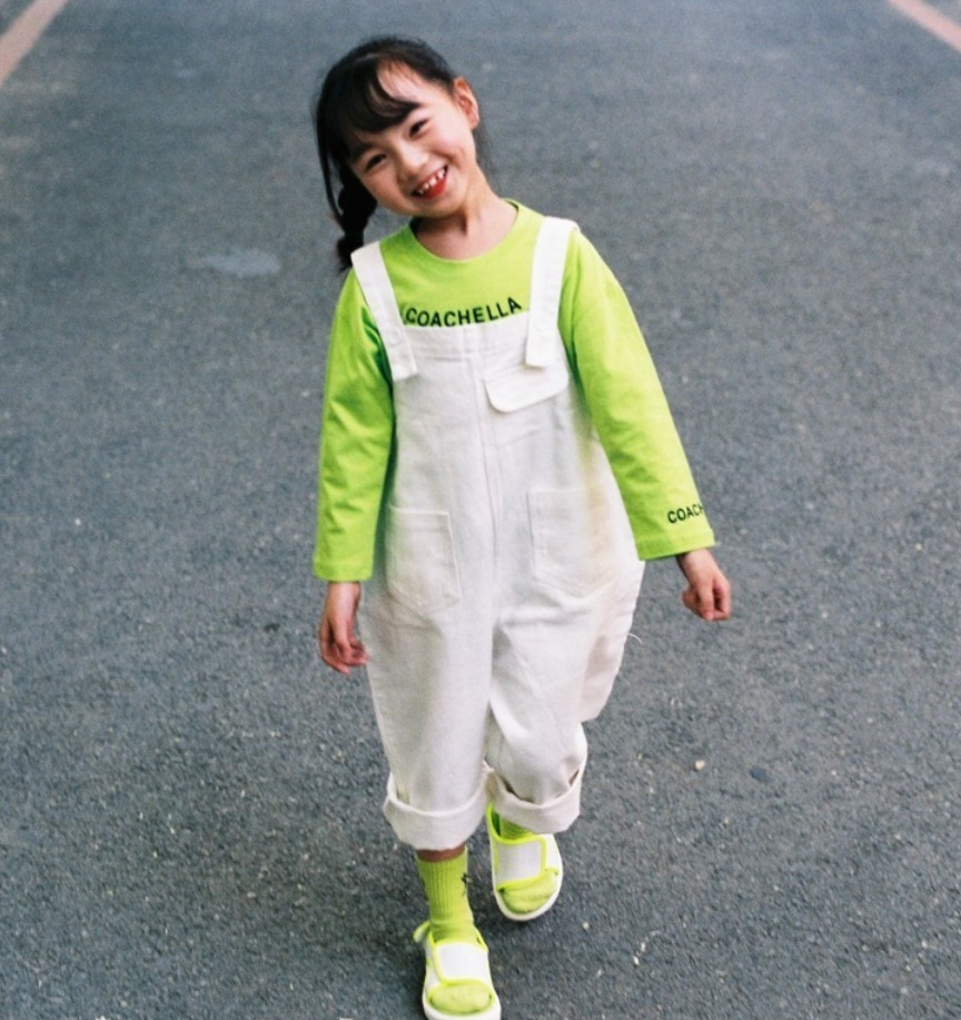 离开了包装与滤镜,小山竹的公主梦破碎,沦为普通小女孩