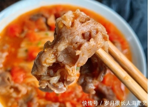 肥牛不仅仅可以用来涮锅，还可以做这道菜，好喝到连汤汁都不剩