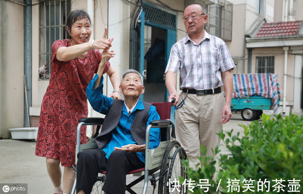 法官|10个笑话，直指人心，发人深省