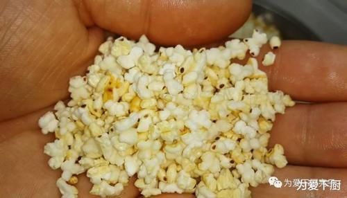 大米扔进滚烫的油锅里，5秒瞬间变美食，吃一口就爱上了，真的太好吃了