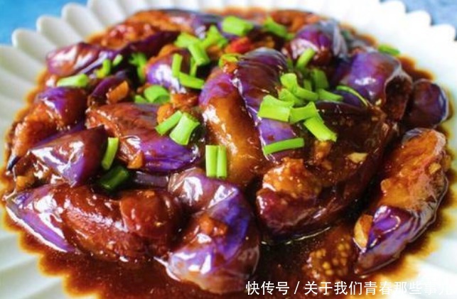 为啥|炒茄子时,为啥总发黑?下锅前多做2步,鲜香软嫩,不发黑不油腻