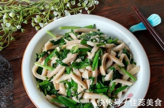 开春美食菜谱推荐，最适合春天的一道菜，此做法鲜上加鲜