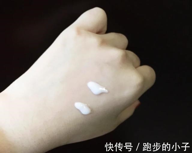 敏感肌|敏感肌修复必备雅漾喷雾舒缓,薇诺娜消除红血丝,珂润无限回购!