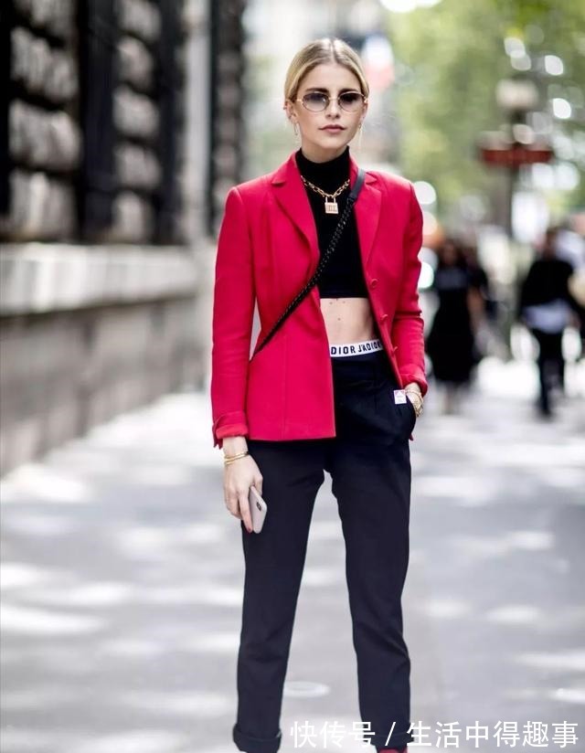 尖头 为什么换季先“换鞋”3大风格、9款鞋子的穿搭干货,轻易不外传!