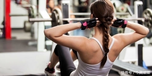 动作|如何高效虐腹?这组动作可以一试