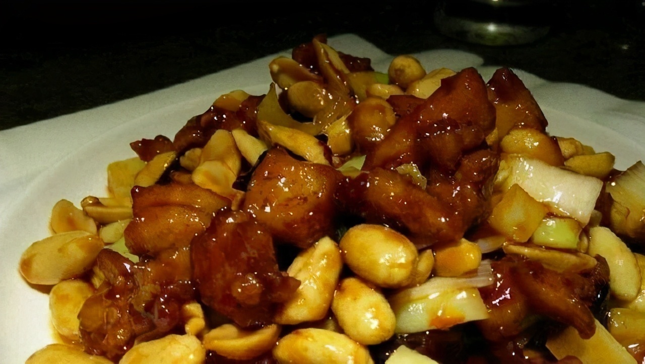 养颜|女性想要皮肤好,可以多吃三种美食,排毒养颜,有益健康