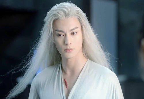 《遇龙》龙王吸收了女娲石，流萤拥有至阴元神，难怪命格星君搞事