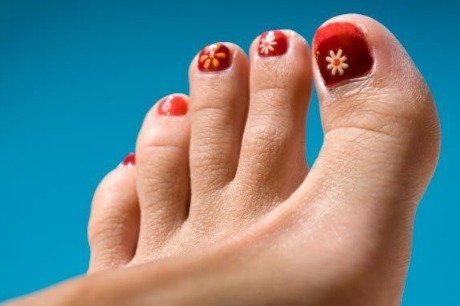 高跟鞋|脚上若没有3个“标记”的人，说明你没被“癌细胞”盯上，恭喜你