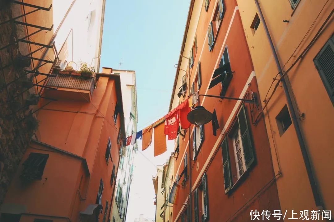 衣服|衣服到底可不可以反过来晒？好多人都晒错了，难怪衣服越来越旧