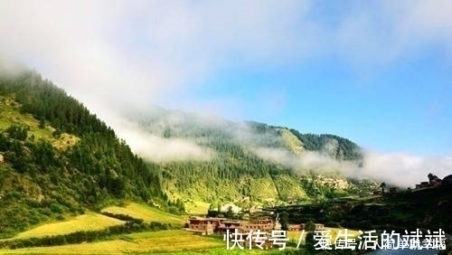 班玛#藏族碉楼营造技艺:古老碉楼依旧在 耳畔渐闻马蹄声