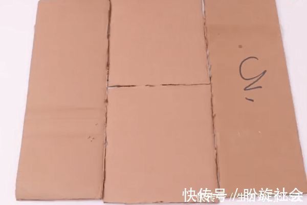 纸箱|大纸箱上剪几刀太厉害了，家里人都夸聪明，一年能省下好几百！