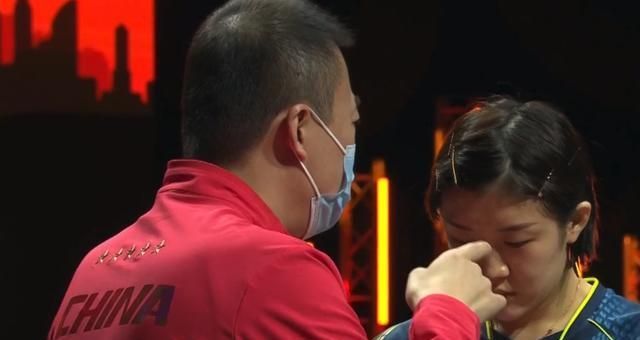 逆转|3-1！陈梦拒绝逆转，7天2次胜日乒主力，握拳庆祝，马琳鼓掌
