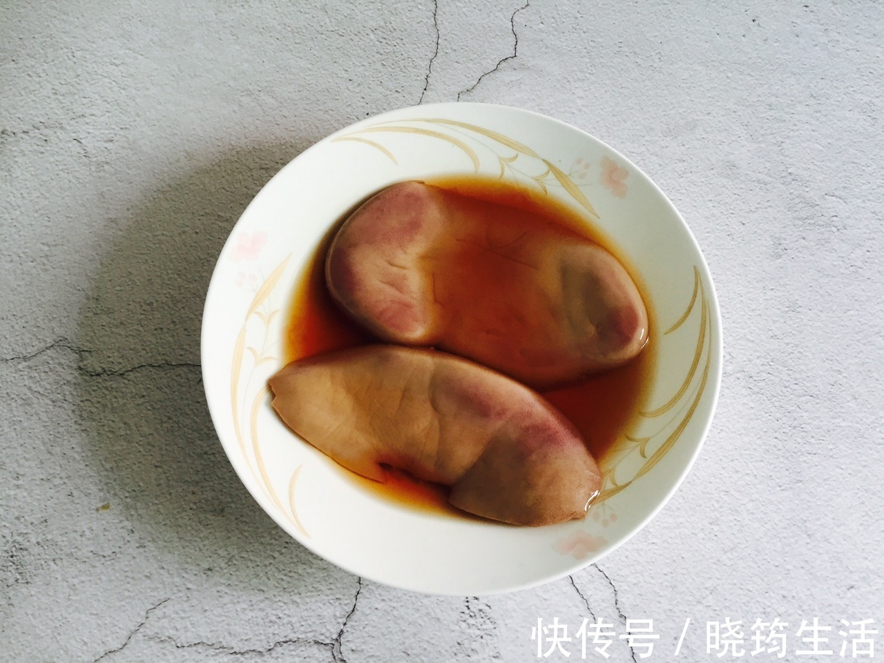 爆炒|爆炒腰花的正确做法,鲜香滑嫩又解馋,制作简单好上手