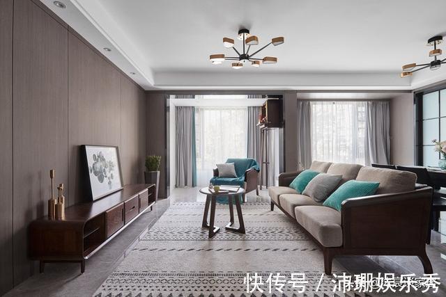 大气|越来越多人喜欢横厅,看完她家,发现不是一般的大气,简约又高级