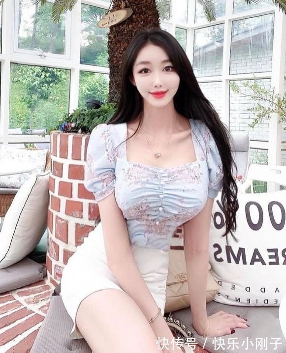 搭配 好看的搭配其实很简单,照着穿就可以美得高级又有品味