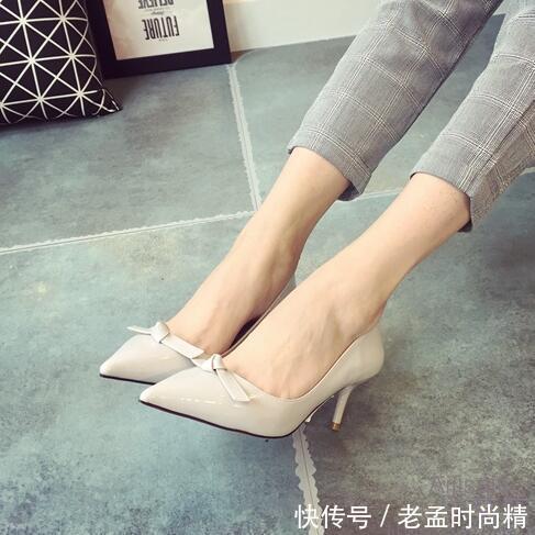 一双单鞋也能穿出这么多风格?百变女王就是你了