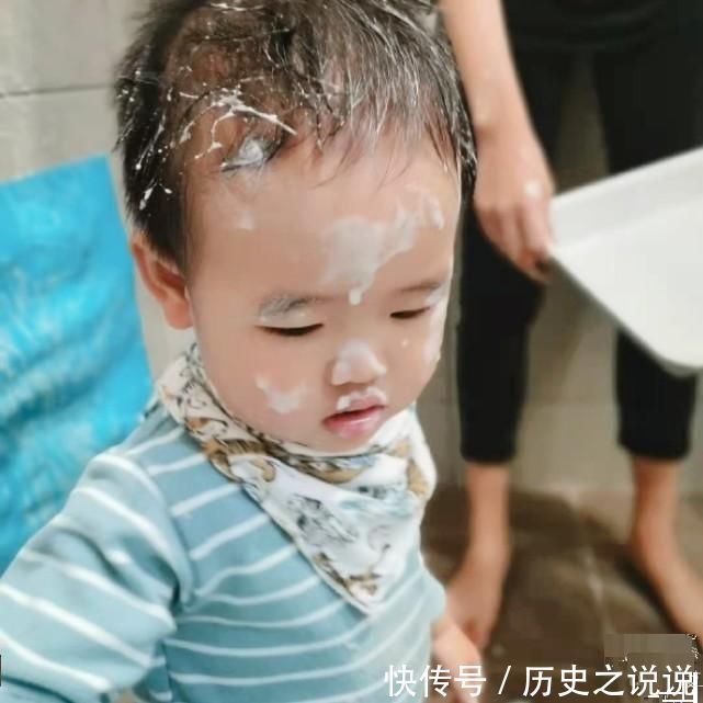 父母|李艾晒儿子吃的番茄价格,对比夫妻的差距太大,网友:没必要