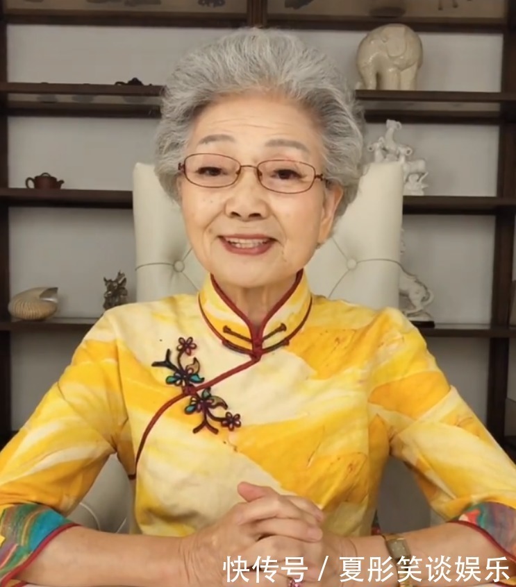 大卷|见证一个女人变老,除了越来越深的法令纹,还有越来越短的头发