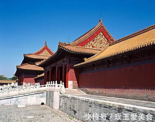 屋宅#“屋宅入门步步高,须知日后出富豪”,啥意思,有道理吗??