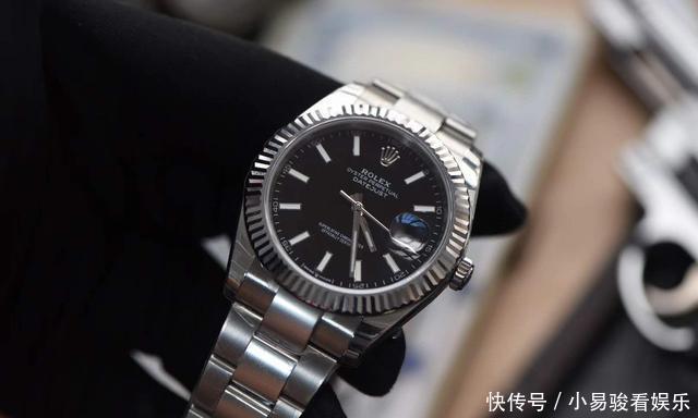 劳力士不仅仅是一块金表三款流行的劳力士正装，你觉得会是哪款