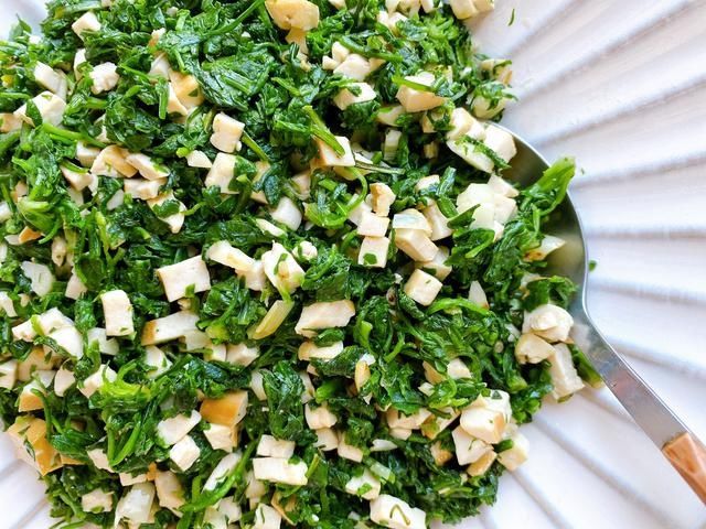 集市上遇到这菜千万别手软，一年只有3个月，营养丰富，脆嫩可口