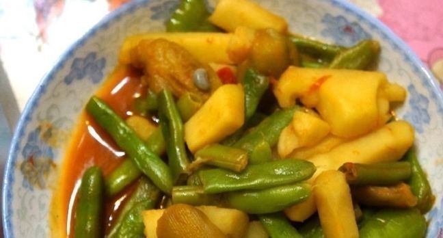 土豆和它一起炒,体重慢慢降下来,血管也通畅了,早食早受益