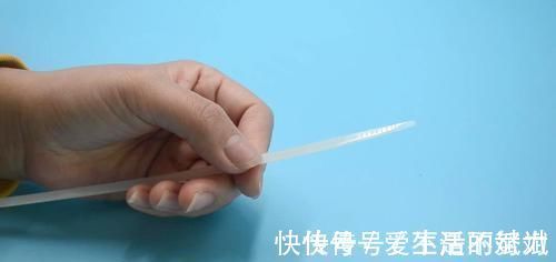 疏通|卫生间放2根塑料扎带,真是厉害了,解决了困扰大家的一个难题