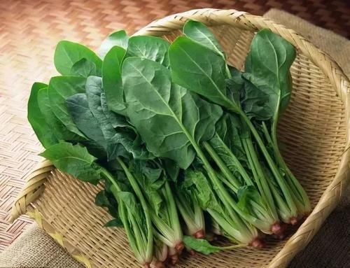 黑豆|长出白头发尽量不要染，不妨多吃这5样食物，抓紧收藏起来吧！