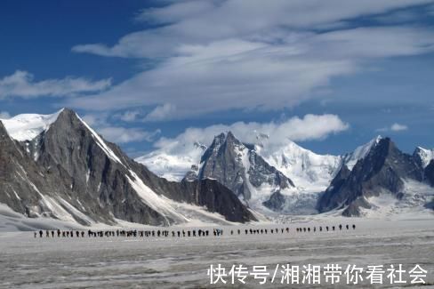 何亚非|前沿思维碰撞共谋行业未来国内外专家建言国际山地旅游发展