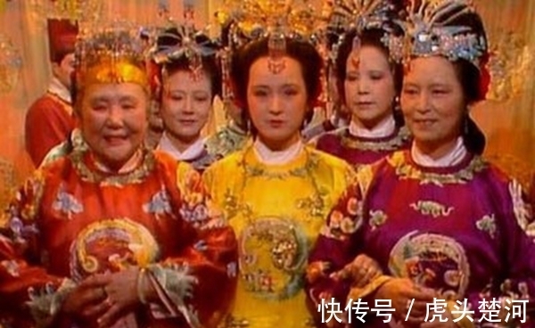 元春#红楼梦:元春封了贵妃,贾宝玉为何一点不高兴?只有他懂元春的苦