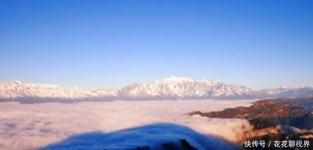 贡嘎雪山|四川鲜为人知的徒步胜地，不要门票，是亚洲最大的观景平台