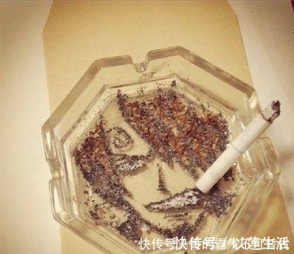 |幽默笑话：上个月的时候，公司新来了一位女同事，试用期是……