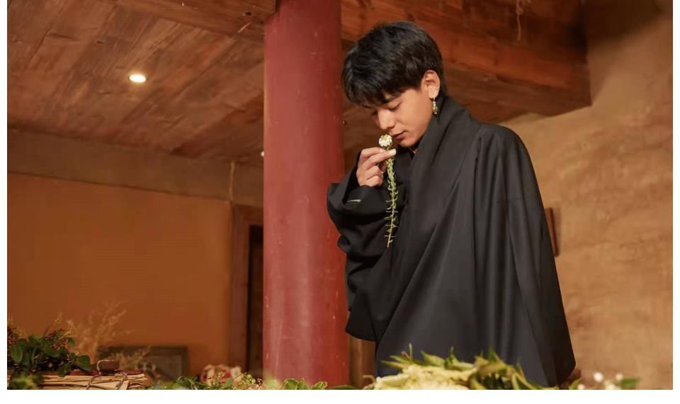 姚安娜|《中餐廳5》開錄，姚安娜丁真加盟，寒門網紅和豪門公主誰更討喜