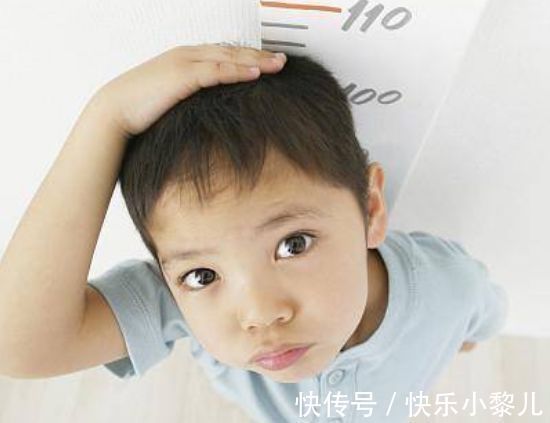 长高|孩子有这些表现时,表明正在猛长个儿,家长做好3点帮助孩子长高