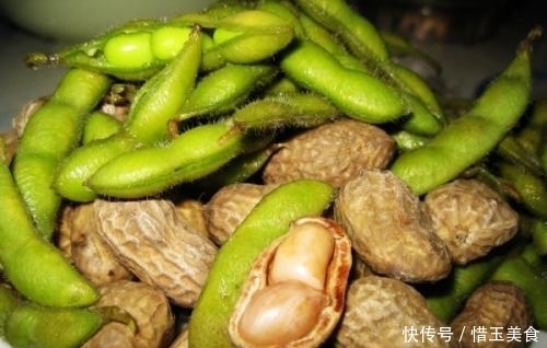 夏季吃水煮毛豆,补钙补钾营养丰富,学会三个步骤,煮出碧绿颜色